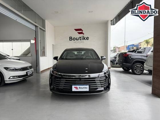 BYD KING 1.5 DM-I PHEV GS AUTOMÁTICO BYD KING 1.5 DM-I PHEV GS AUTOMÁTICO